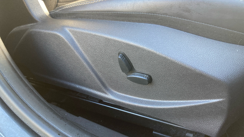 Ford Focus 1.5 EcoBoost 182 Titanium X 5dr Auto Petrol Estate